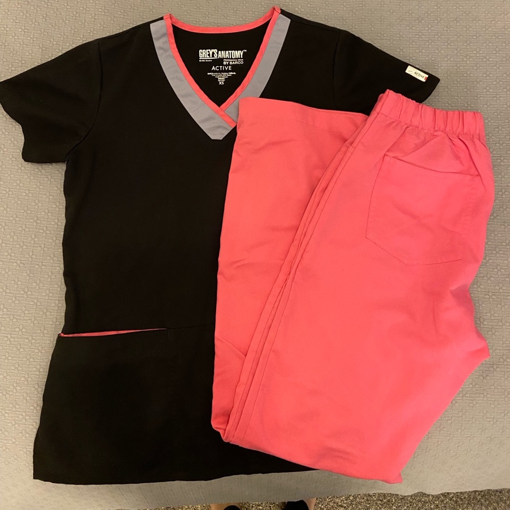 Greys anatomy scrub set
